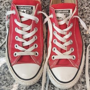 Converse Women size 7